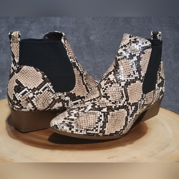 Women's Sz 8.5 Qupid Black And Beige Python Snakeskin Ankle Boots. Y2K Brand New - Picture 8 of 12